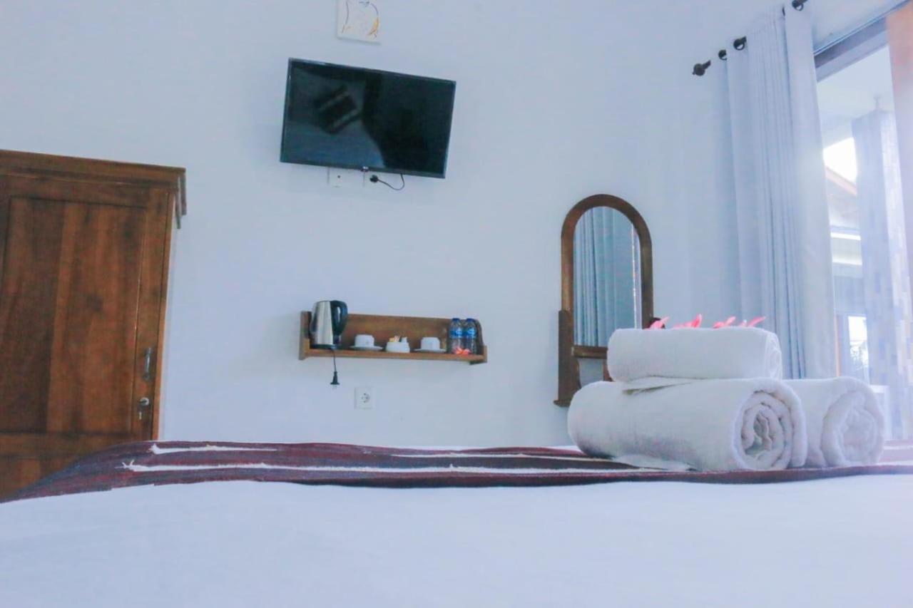 Sambu Bungalow Batununggul Esterno foto